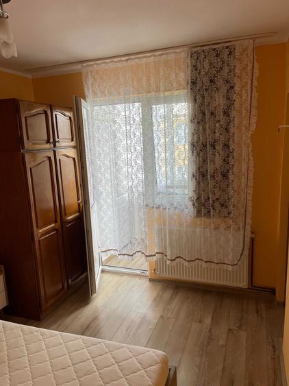 Apartament cu 2 camere recent renovat de inchiriat - 5