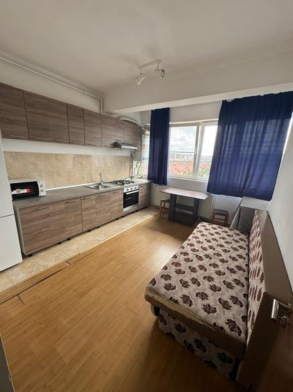 Garsoniera transformată in studio la 13 minute de Dimitrie Leonida - 3