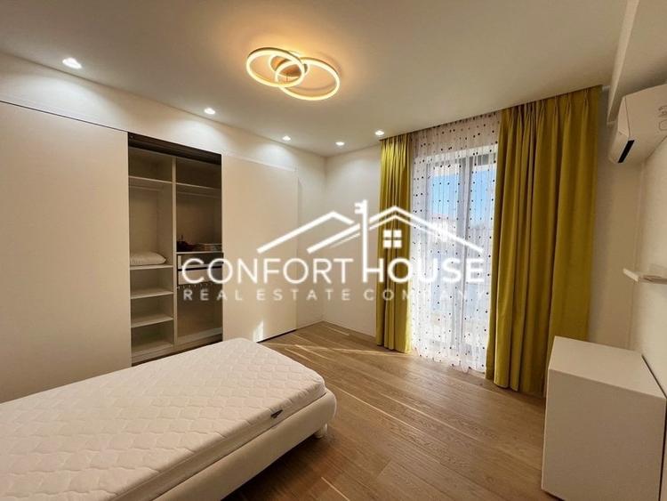 Vila cu arhitectura moderna, 6 camere, teren 1000mp, mobilat, IANCU NICOLAE - 25