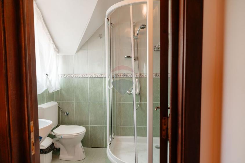 Vila cu 6 camere, teren de 1000mp, intr-un resort montan privat - 19