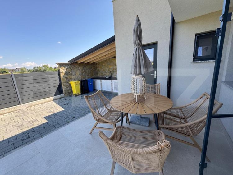 Duplex modern, 107 mp utili, 500 mp teren, zona rezidentiala - 11