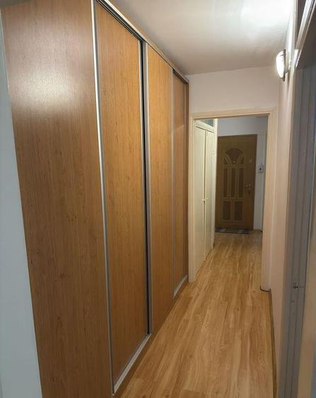 Apartament 3 cam dec Piata Centrala,et 2 - 6