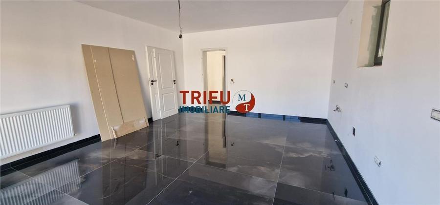 Casa de vanzare  4 camere zona Cetate - 8