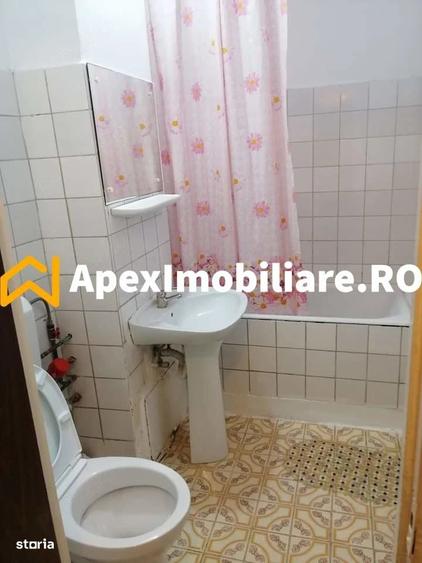 Apartament cu 2 camere semidecomandat în Dobroești