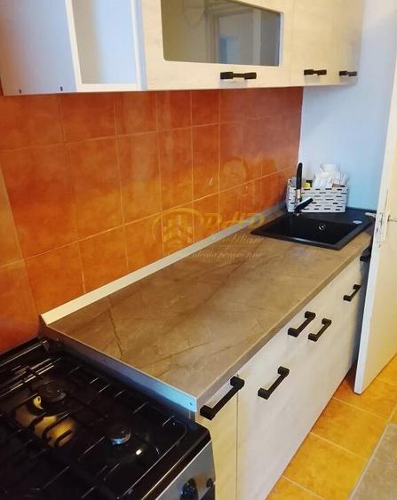 Apartament 2 camere decomandat in Podul de Fier - 7
