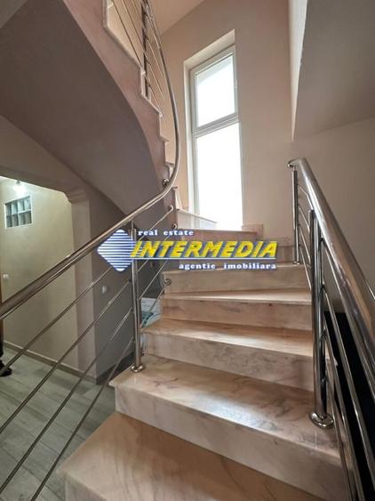 Casa in Centru finisata, mobilata, utilata complet - 9