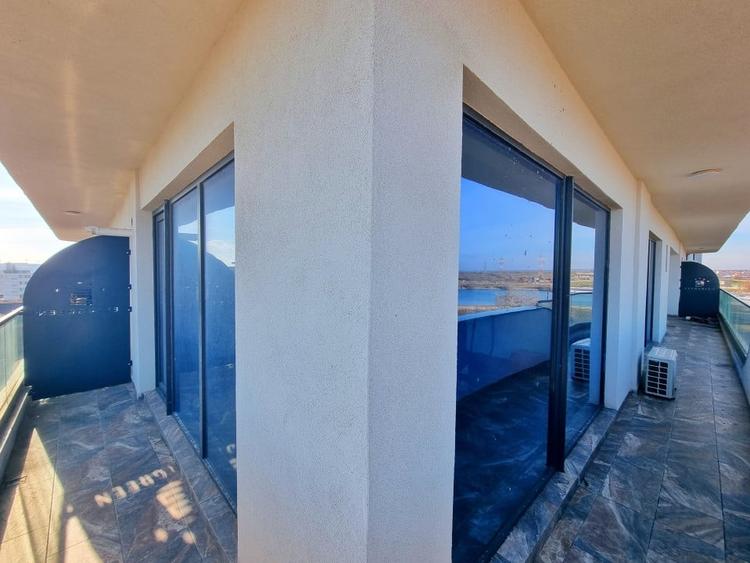 Apartament cu priveliste catre ape si parcare subetarana - 9