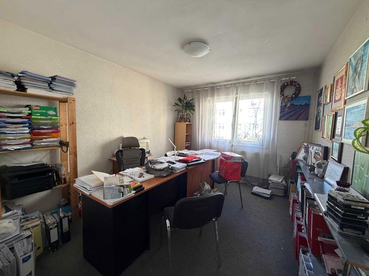 Vand Apartament 3 camere - etaj 2- Strand - 3