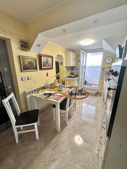 De vanzare apartament 2 camere Buhusi Bacau - 11