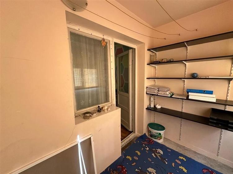 Ocazie! Apartament 3 camere decomandat in zona Malu Rosu - 16