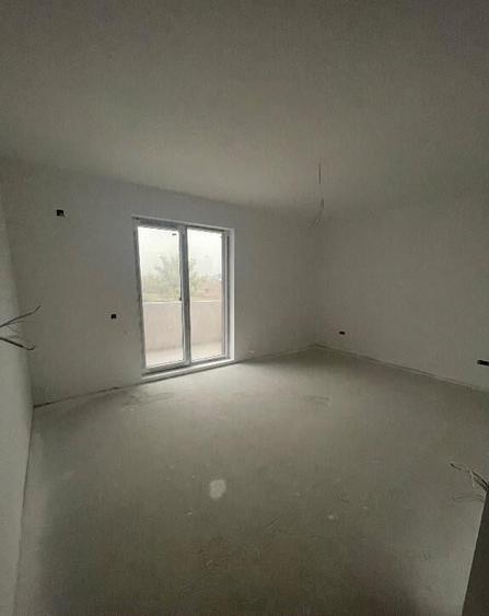 Apartament decomandat, balcon, toate utilita?ile, Sos Alexandriei - 8