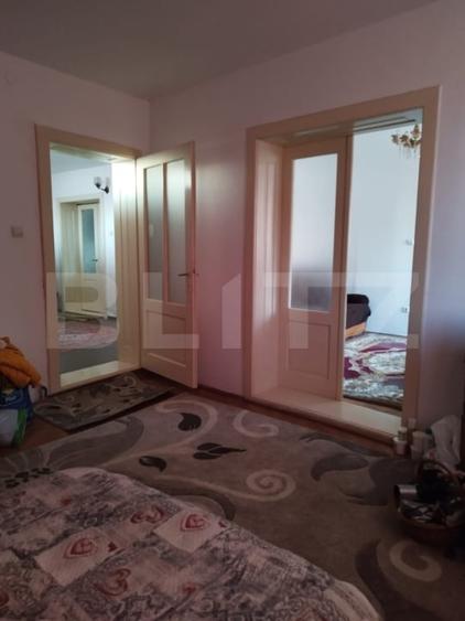 Casa  3 camere SI GRADINA 550mp in vatra satului TARLUNGENI - 11