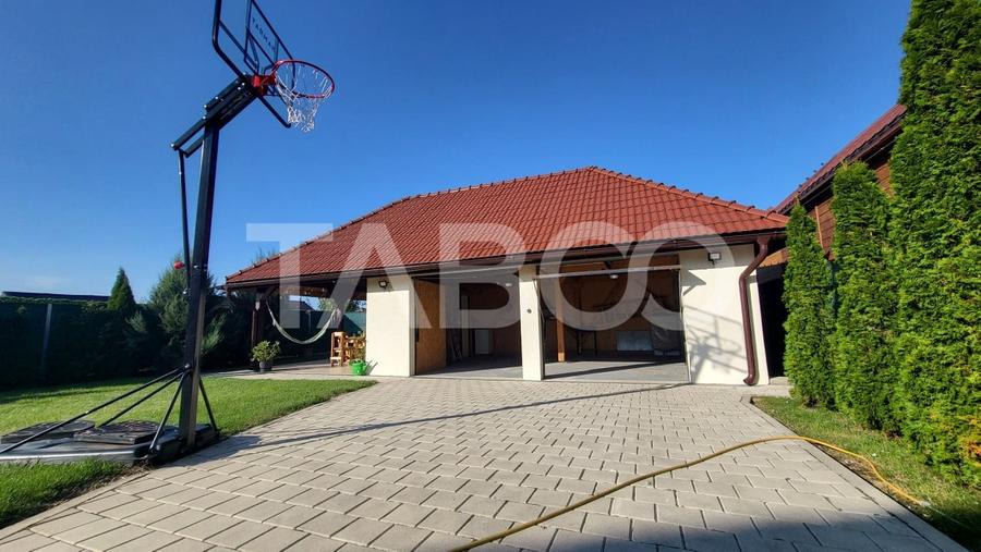 Casa individuala moderna de vanzare 5 camere 2 garaje - 17