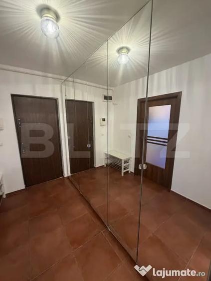 Apartament cu 2 camere semidecomandat în Ultimul leu