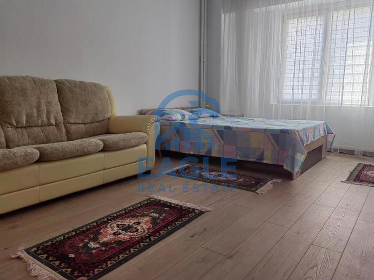Dezrobirii -Garsoniera decomandata cu balcon si parcare pe termen lung - 1