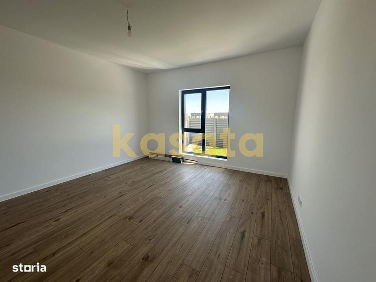 Casă cu 4 camere în Domnești