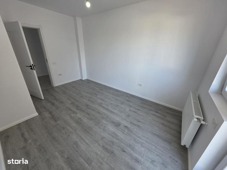 Apartament cu 3 camere decomandat în Dobroești