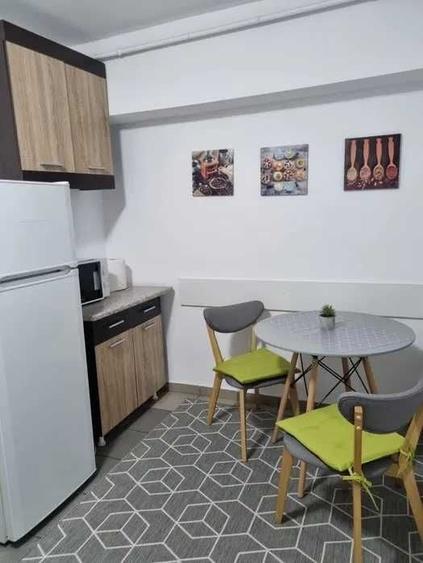 Garsonieră decomandată în Alexandru cel Bun