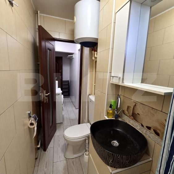 Garsonieră decomandată, mobilată în Micro 19