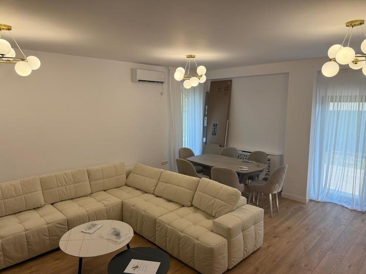 Duplex cu 4 camere cu Canalizare în Corbeanca
