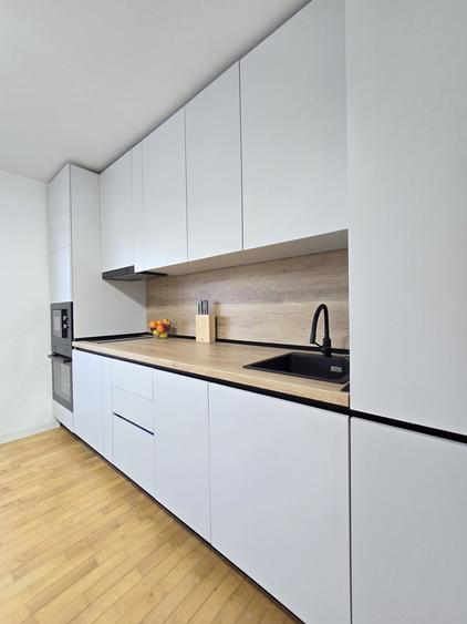 Apartament cu 3 camere decomandat, mobilat în 13 Septembrie