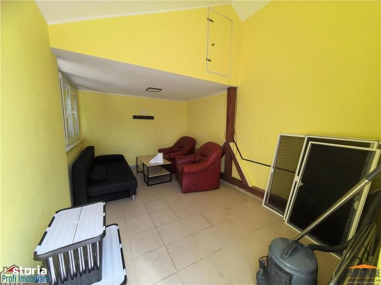 Casă cu 3 camere cu Canalizare în Ultracentral