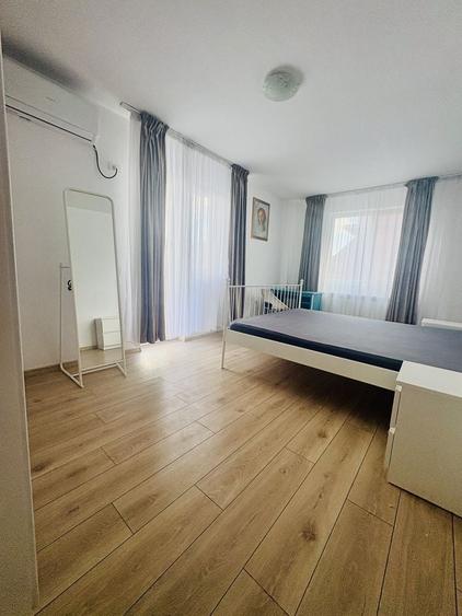 Apartament cu 2 camere decomandat, mobilat în Central