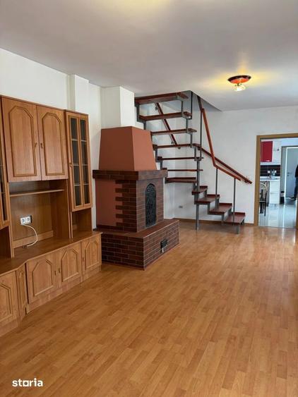 Casă cu 3 camere cu Teren 150 Mp în Roman