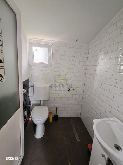 Casă cu 4 camere cu Teren 1400 Mp în Central