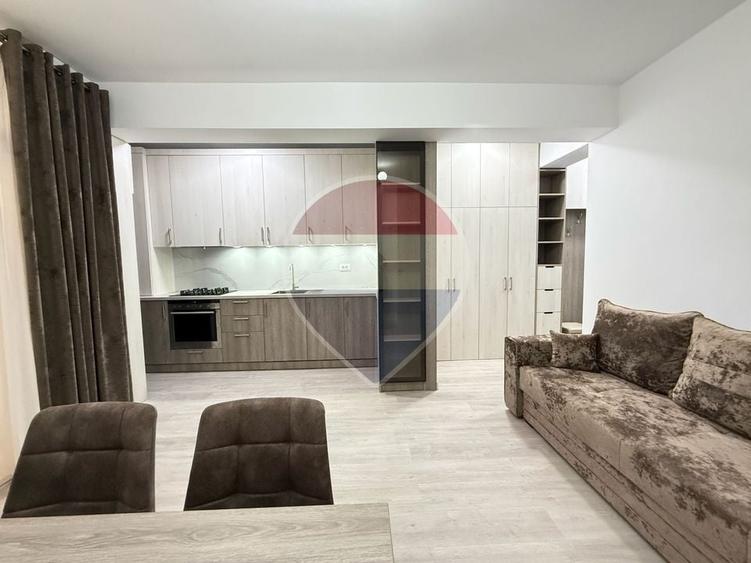 Apartament cu 2 camere semidecomandat, mobilat în Lunca Cetățuii
