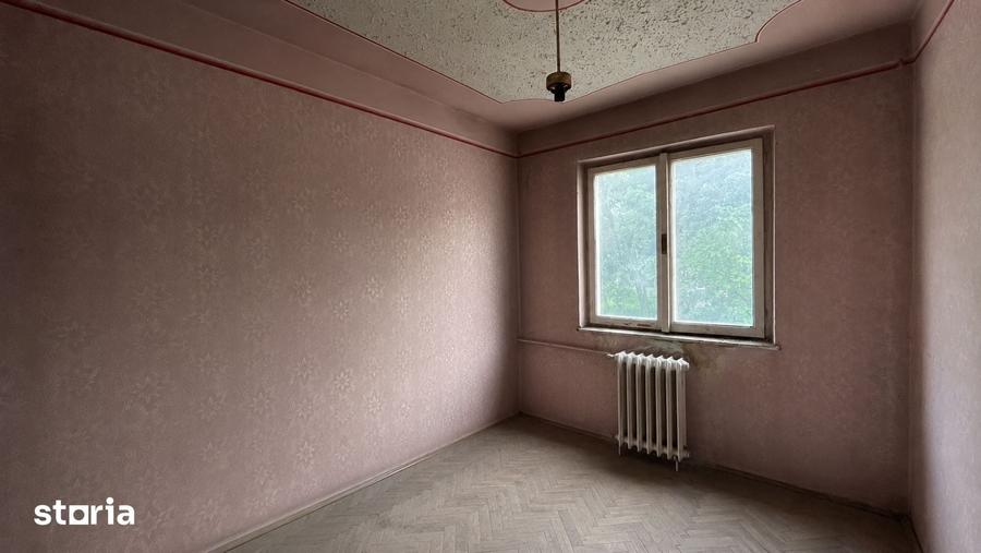 Apartament cu 4 camere în Tipografilor