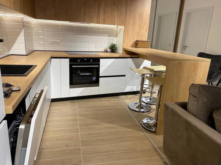 Apartament cu 2 camere semidecomandat în Take Ionescu