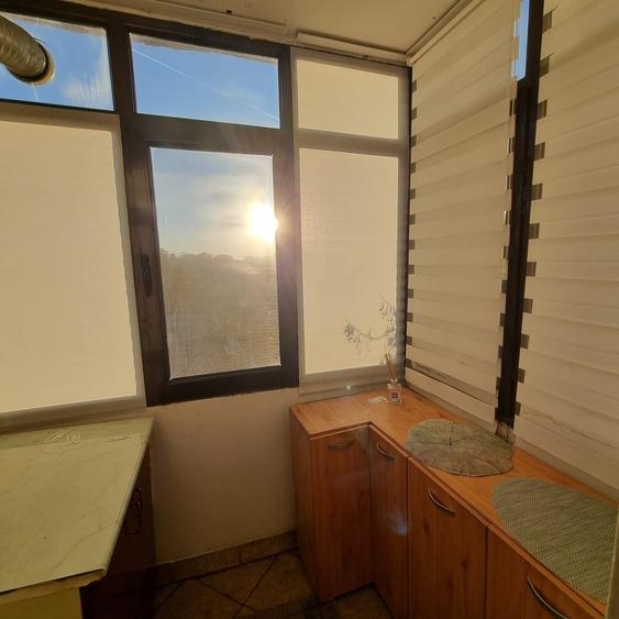 Apartament cu 2 camere decomandat în Democrației