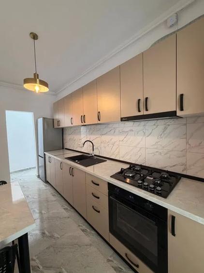 Garsoniera / decomandata / 30 mp / smart tv / centrala / ac / Militari Residence - 3