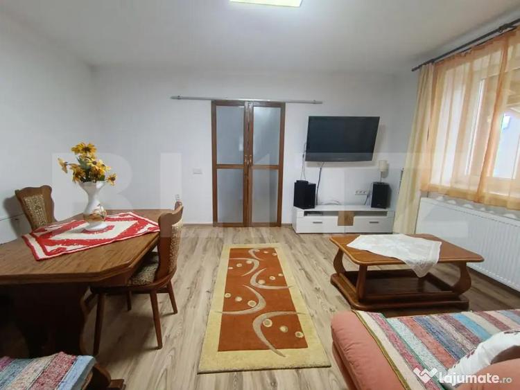 Casa cu 3 camere ?i teren in suprafa?a de 2000 mp - 10