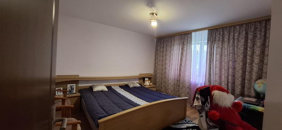 Ovidiu-Vila  cu vedere la Lacul Siutghiol........... - 5