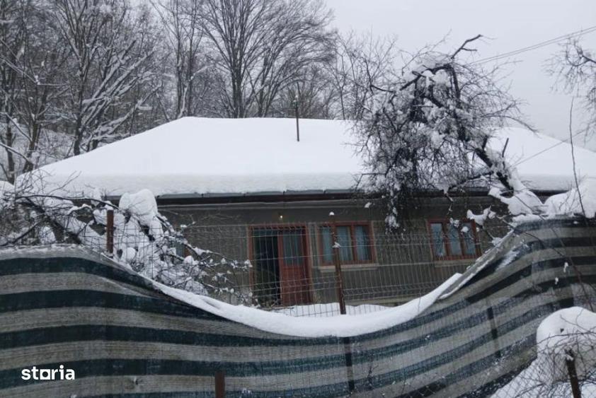 Casa si teren-comuna Luncoiu de Jos, judetul Hunedoara - 1