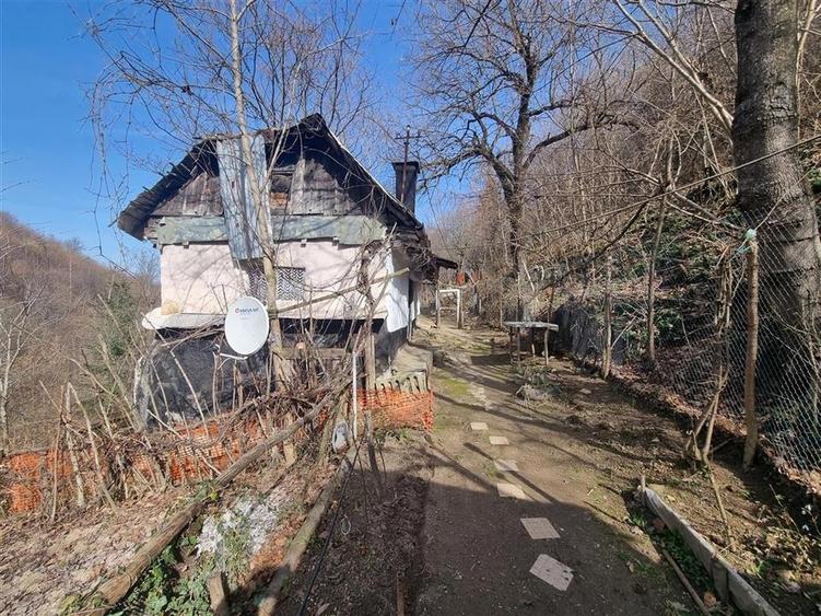 Teren arabil intravilan , priveliste mirifica , zona Schei - 1