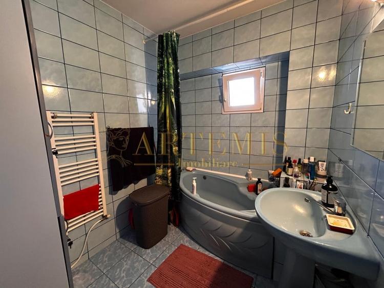 Apartament de 2 camere, decomandat, 60 mp., zona Centrala. - 6