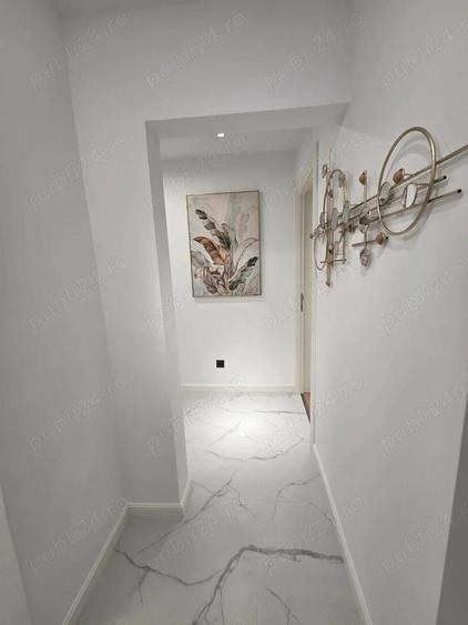 De vanzare apartament cu 4 camere, 2 bai , etajul 2, situat ultracentral - 3