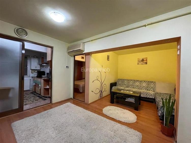 Apartament 2 camere de vanzare zona 1848 Tulcea Apartament 2 camere de vanzare zona 1848 Tulcea