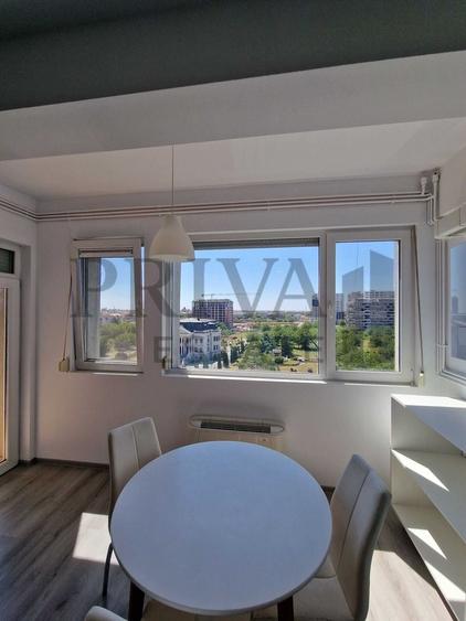 Apartament cu 2 camere decomandat, mobilat în Torontalului