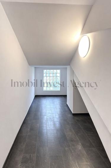 Vilă P+1+M cu lift, 262 mp utili, 2 terase panoramice, teren 348 mp - 29