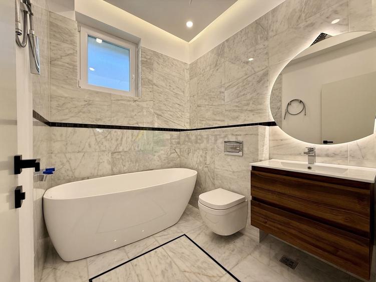 Vila 5 camere / Avangarde by the Lake - 8