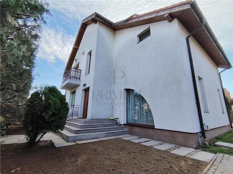 Casa individuala - 6 camere - locatie superba - garaj - teren generos. - 3