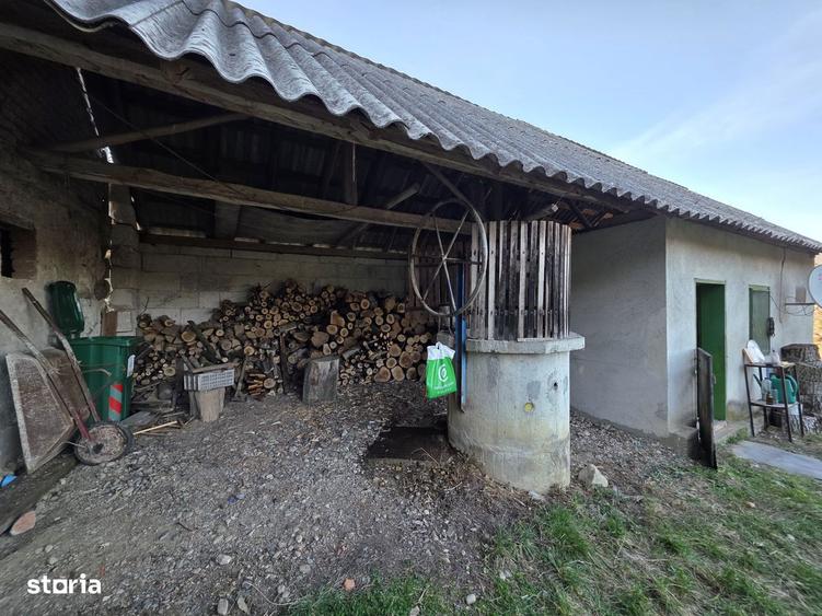 Pre? mic! Casa solida + teren generos 1887 mp ideal renovare - 1