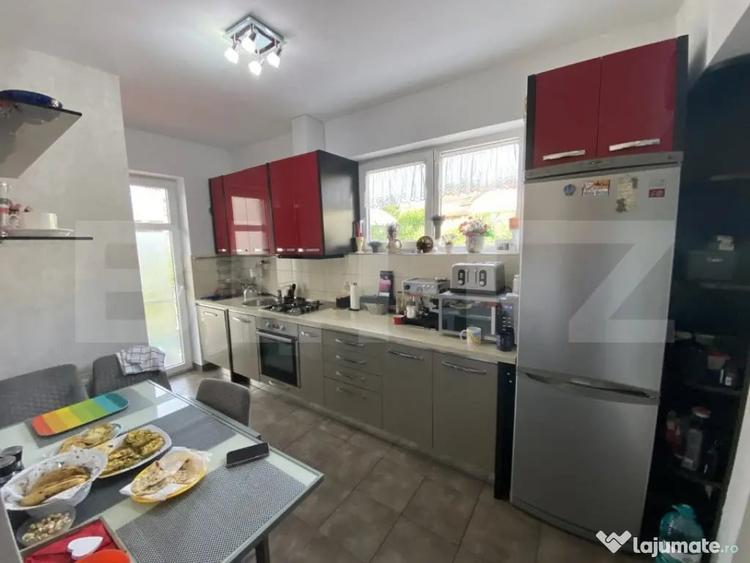 Casă cu 4 camere cu Teren 737 Mp în Central