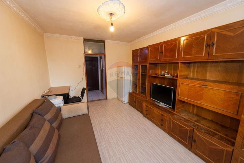 Garsoniera de vanzare  27 mp Progresul - 2