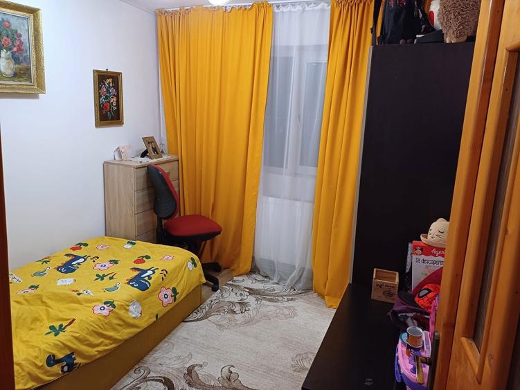 Apartament 3 camere decomandat - 12