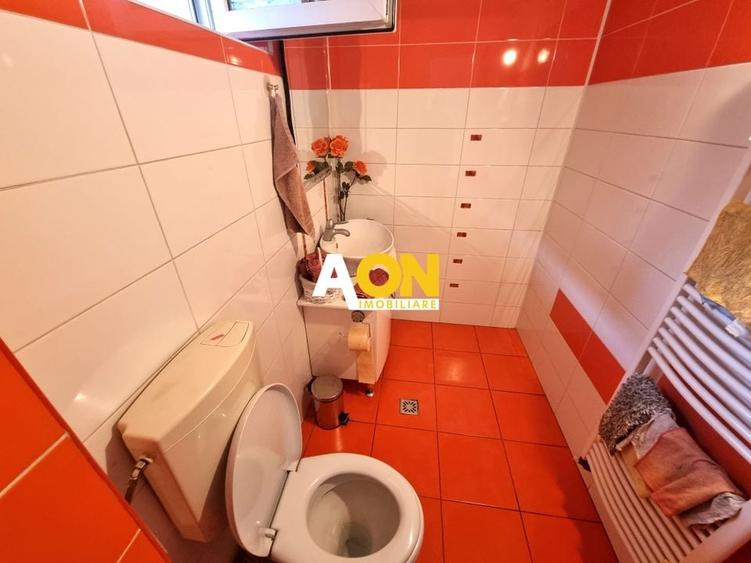 De vanzare casa 5 camere , 886mp teren, zona Alba-Micesti - 9